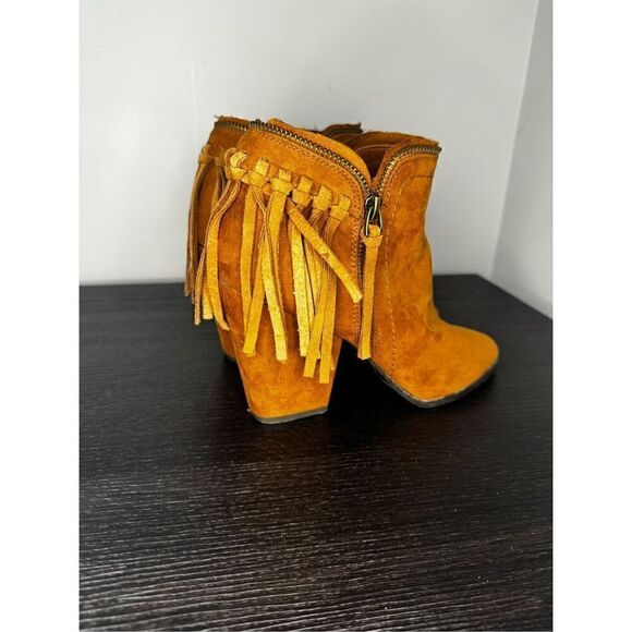 Dolce Vita Promise Fringe Ankle Heel Booties Shoes Sz 9 Cognac Brown Suede - Picture 4 of 7